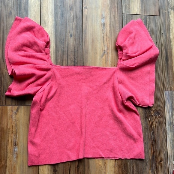 Versona Tops - Pink Ruched Top size M